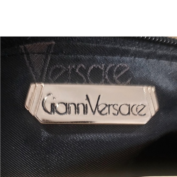 Authentic   GIANNI VERSACE VINTAGE LEATHER TOP HANDLE BAG - Picture 12 of 13